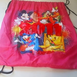 2011 Disney World Florida draw string backpack bag mickey goofy Pluto